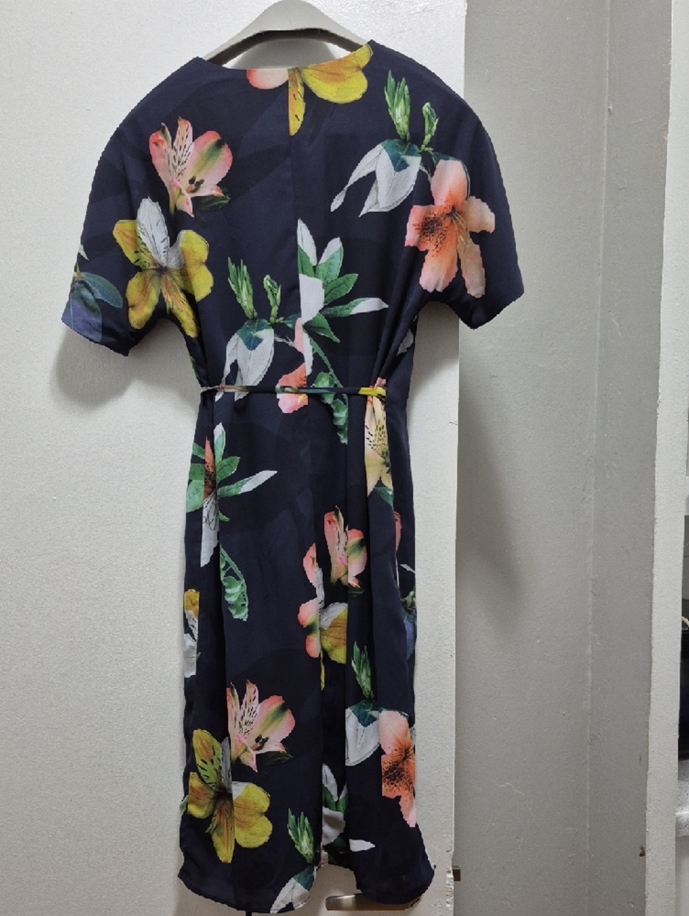 Babaton Navy Floral Tie-Waist Wrap Dress